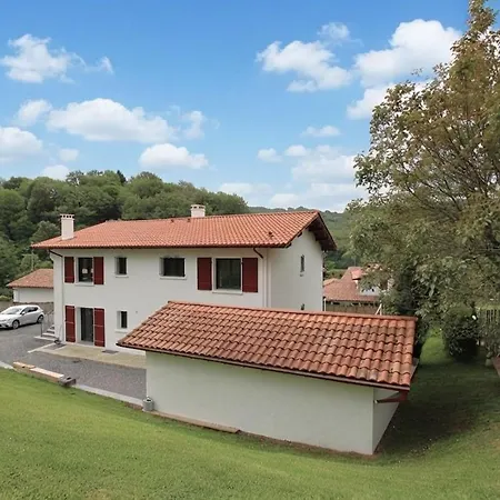 Iduzki-alde Bi Сasa de vacaciones Souraïde